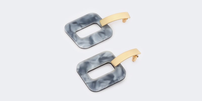 Vintage Pattern Square Shaped Silver Gray Earrings | Zeelool Glasses0