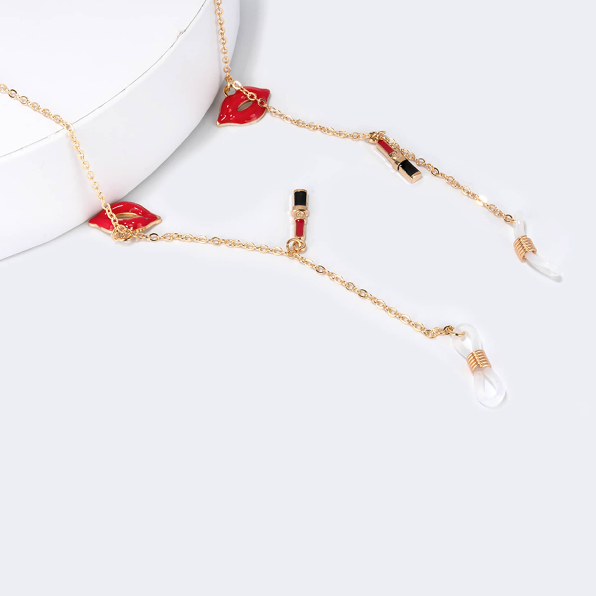 Stylish Red-Lips Lipstick Gold Chain | Zeelool Glasses1