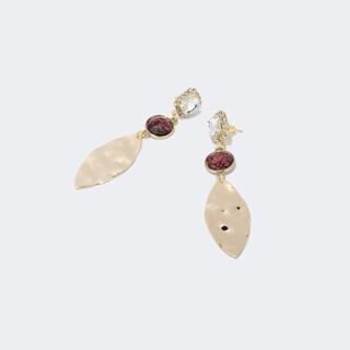 Brilliant Leaf Shape Gold Earrings0