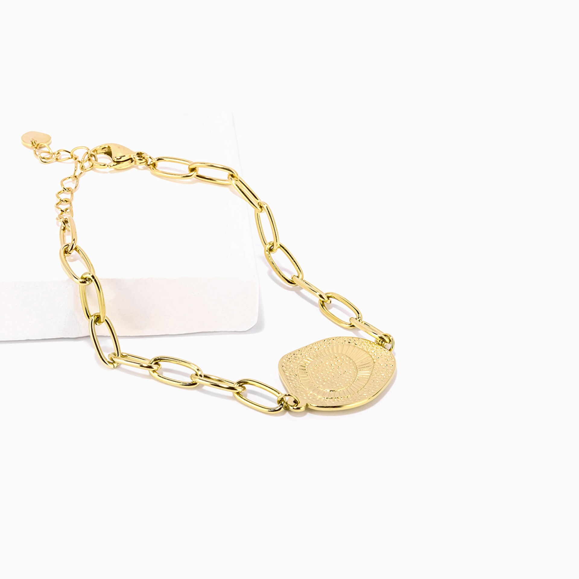 Brilliant Pretty Gold Bracelet | Zeelool Glasses0