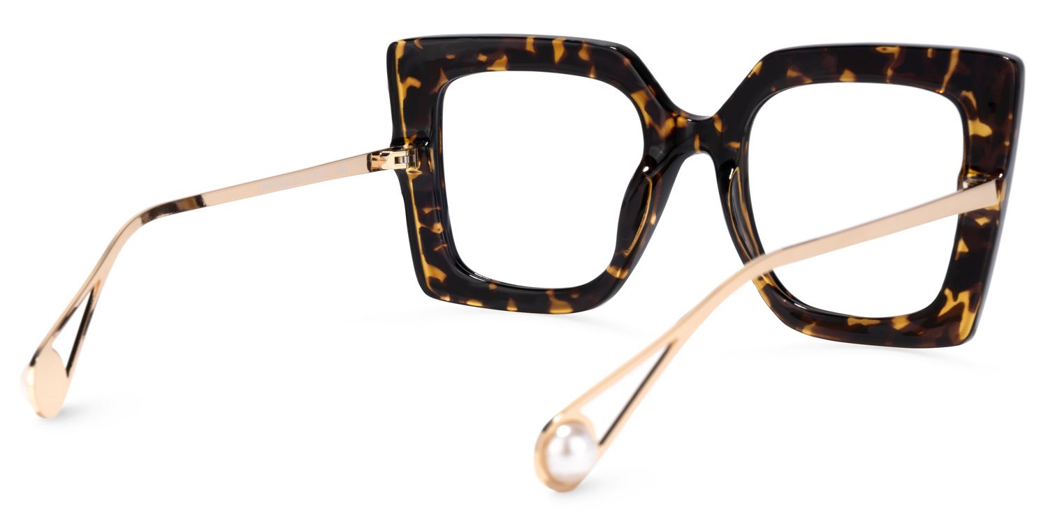Qatar Butterfly Tortoise-Gold Glasses with Wide Frames3