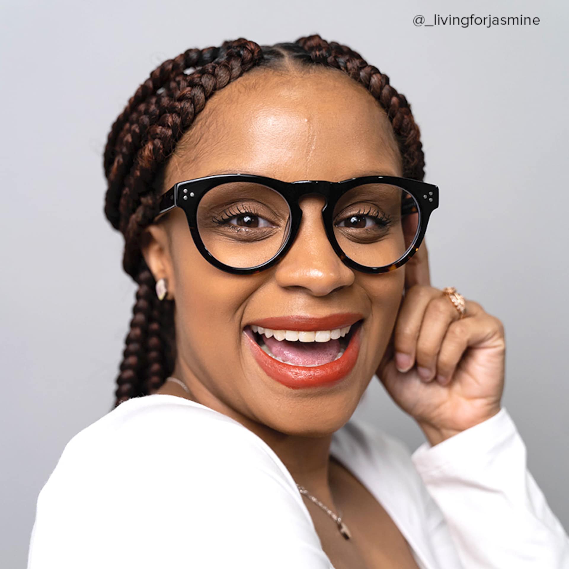 Malloy Round Black and Tortoise Eyeglasses and Frames6