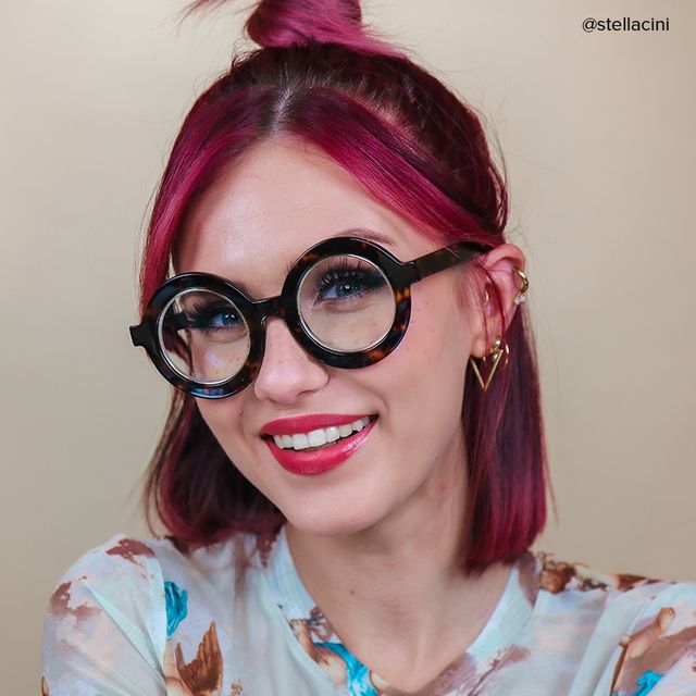 Calhoun Round Yellow Tortoise Glasses hover