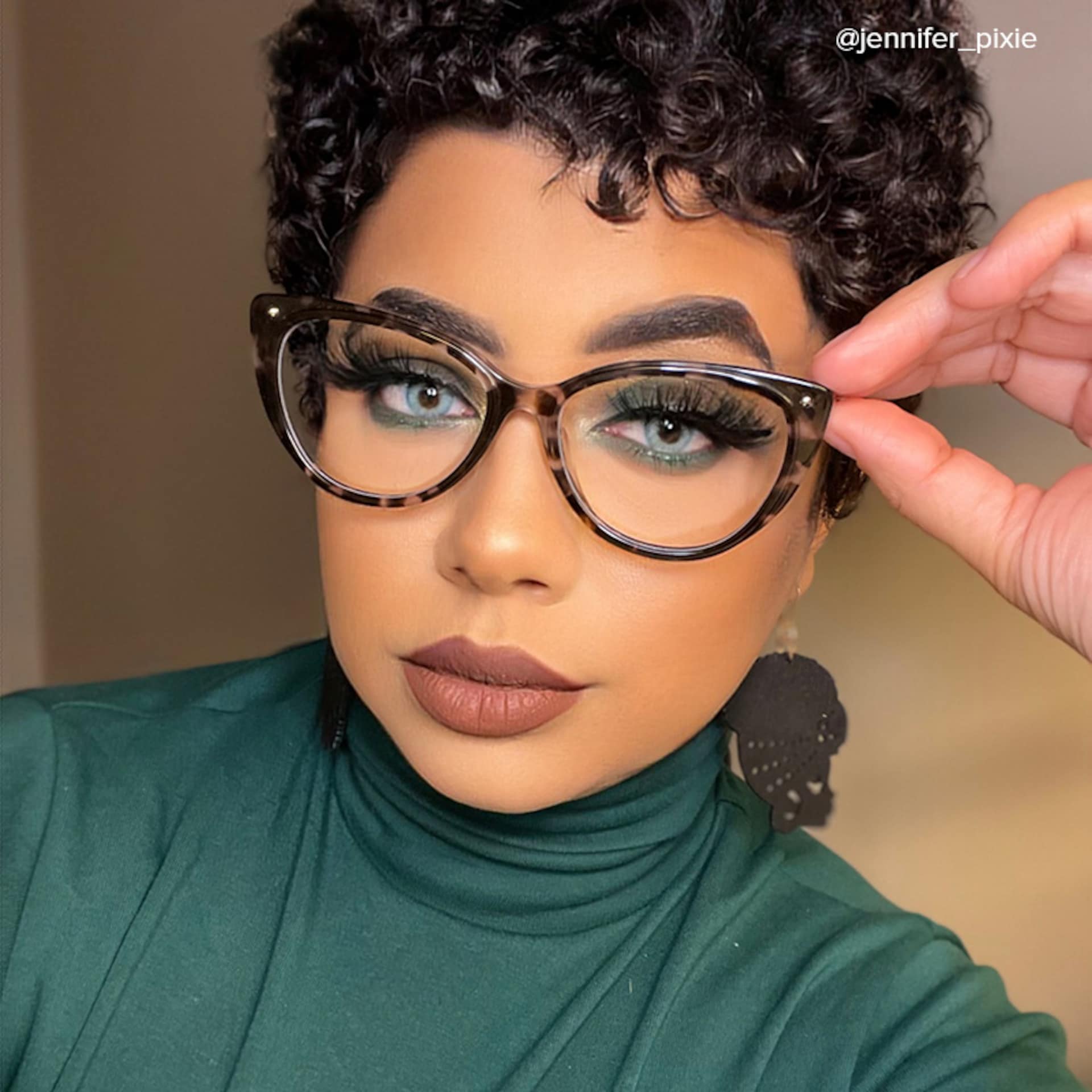 Hancock Cateye Dark-Tortoise Glasses | Zeelool Glasses4