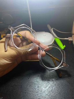 kinds small on my face but still cute. more of men eye wear. love how 1