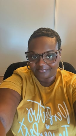 love love! love the way they fit my face0